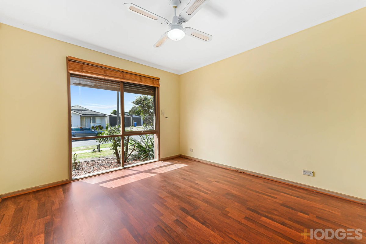 9 Willora Crescent Cranbourne West - Residential for sale