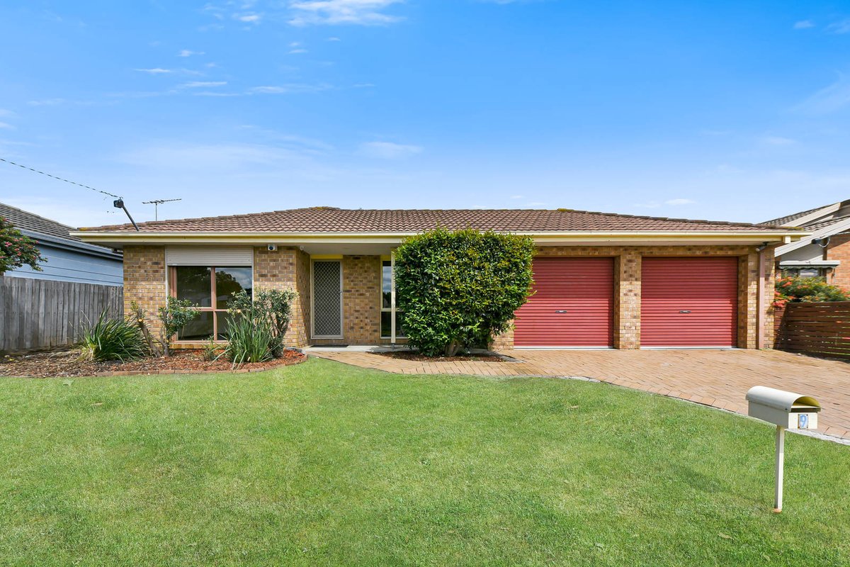 9 Willora Crescent Cranbourne West - Residential for sale
