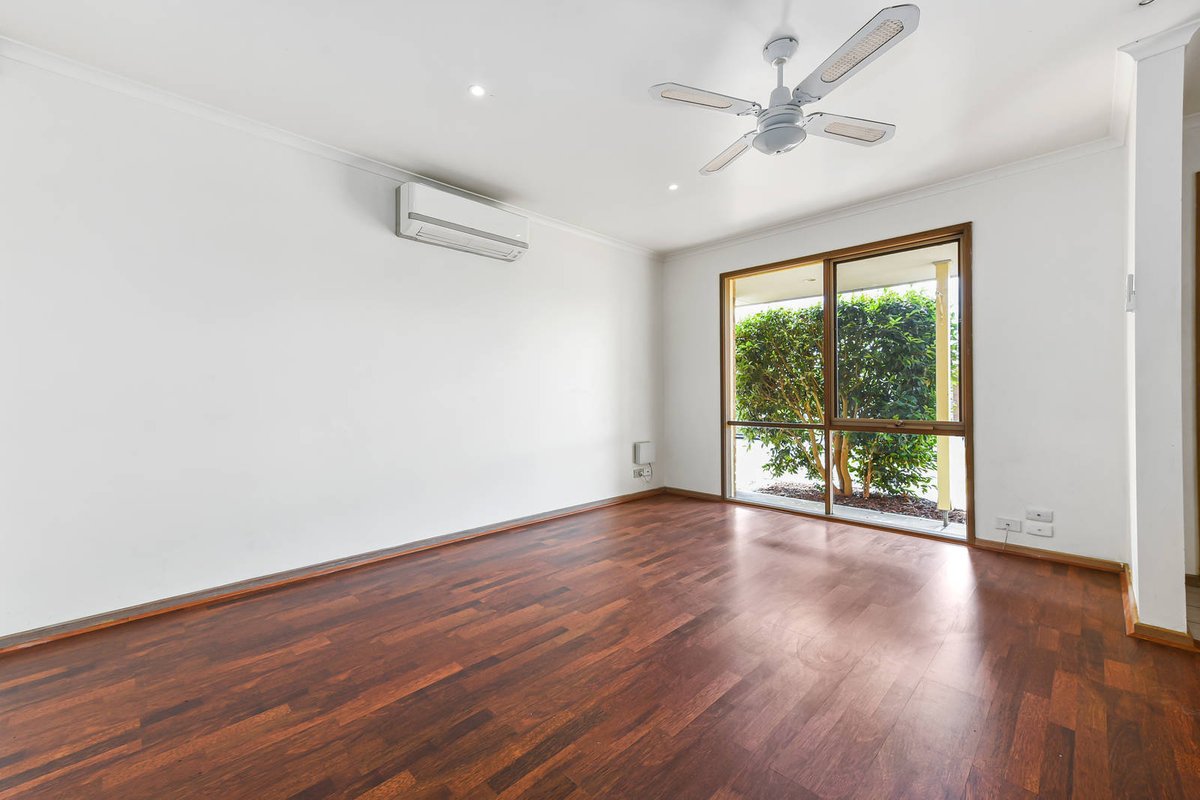9 Willora Crescent Cranbourne West - Residential for sale