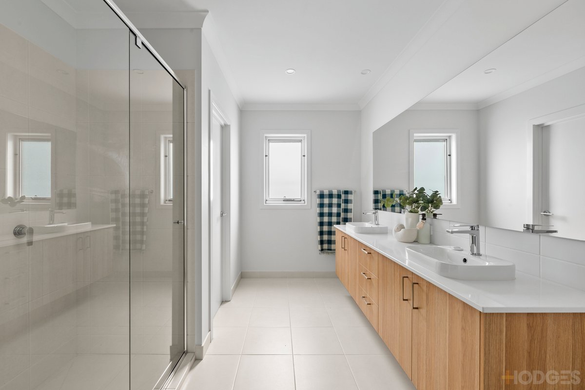 90 Oakdean Boulevard Ocean Grove - Residential for sale