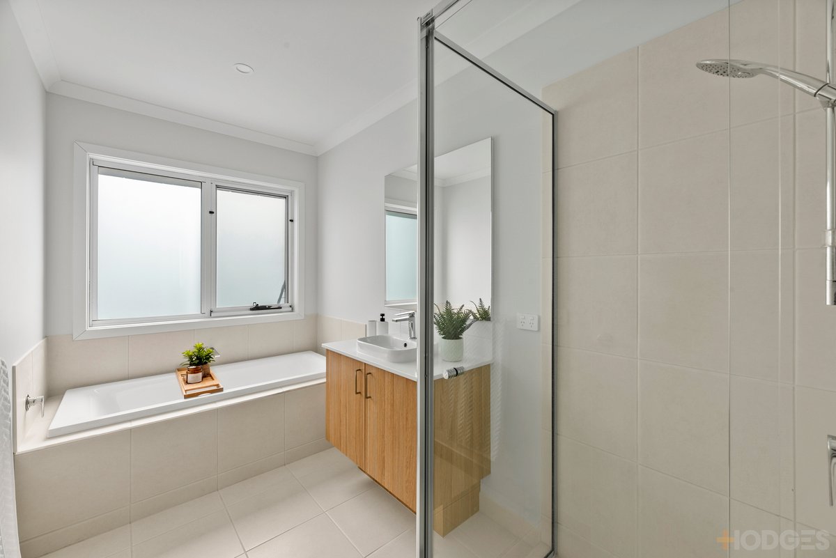 90 Oakdean Boulevard Ocean Grove - Residential for sale