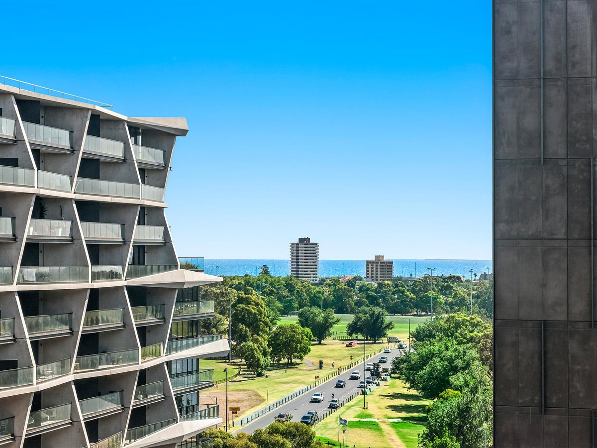901 / 610 St Kilda Road MELBOURNE - Residential for sale