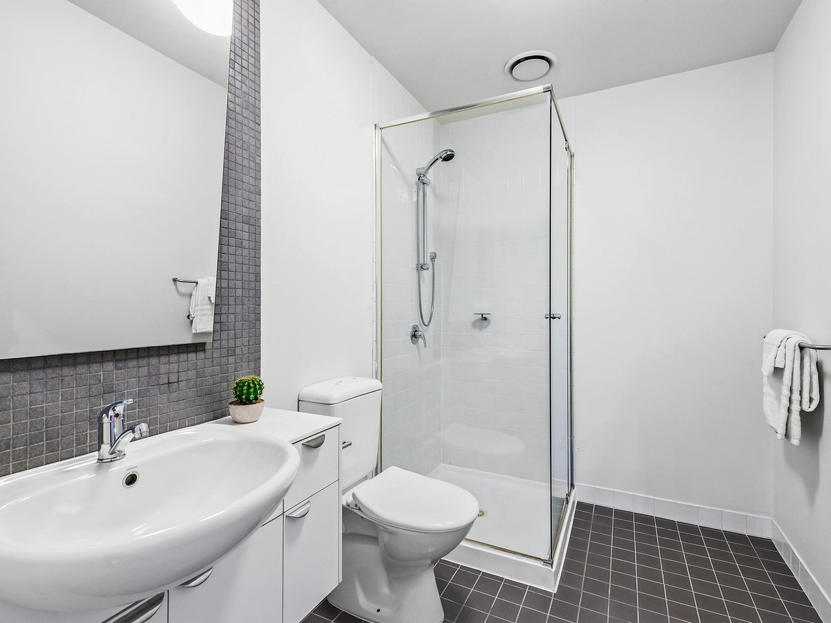 901 / 610 St Kilda Road MELBOURNE - Residential for sale
