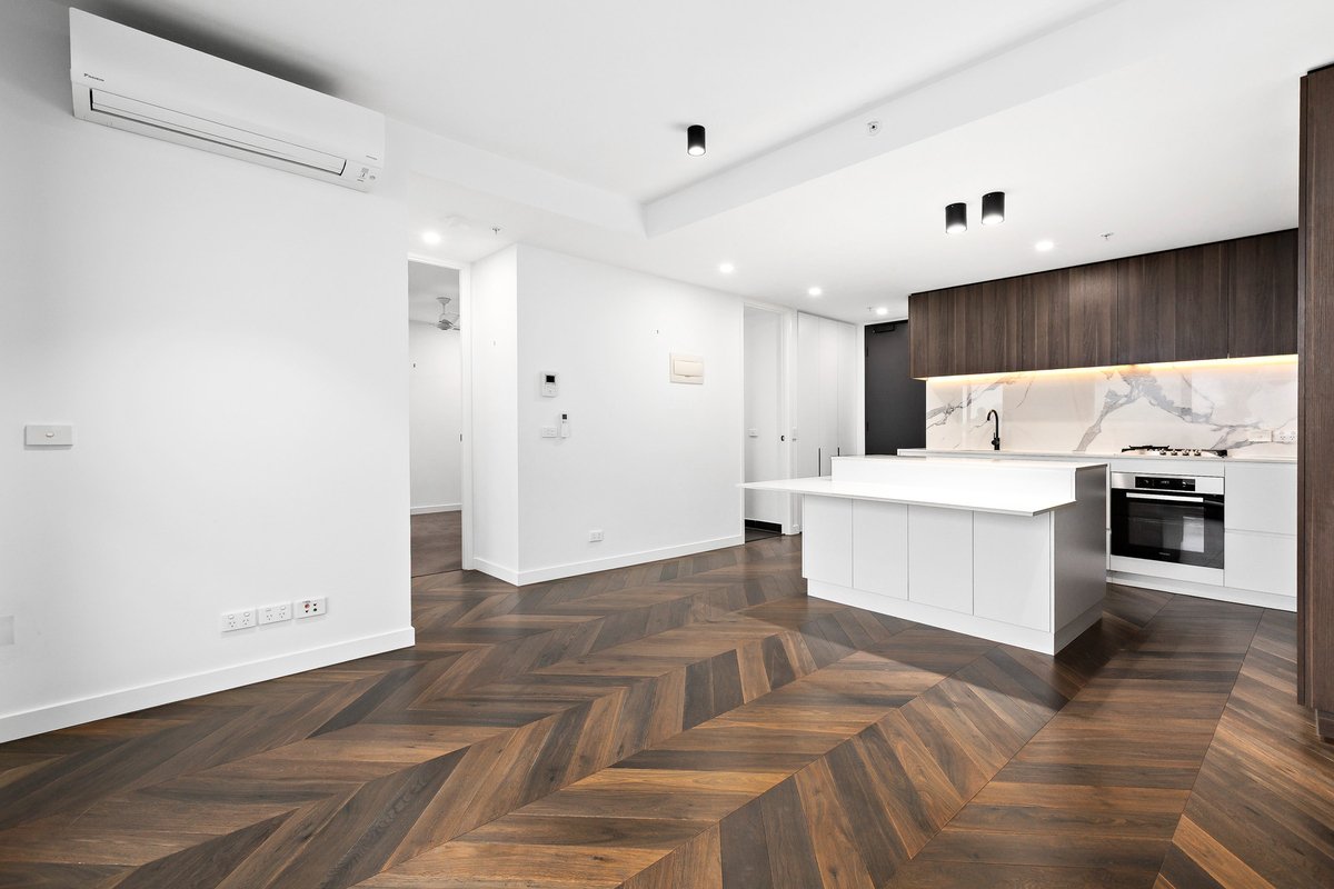902 / 17 Taylor Street Moorabbin - Residential for lease