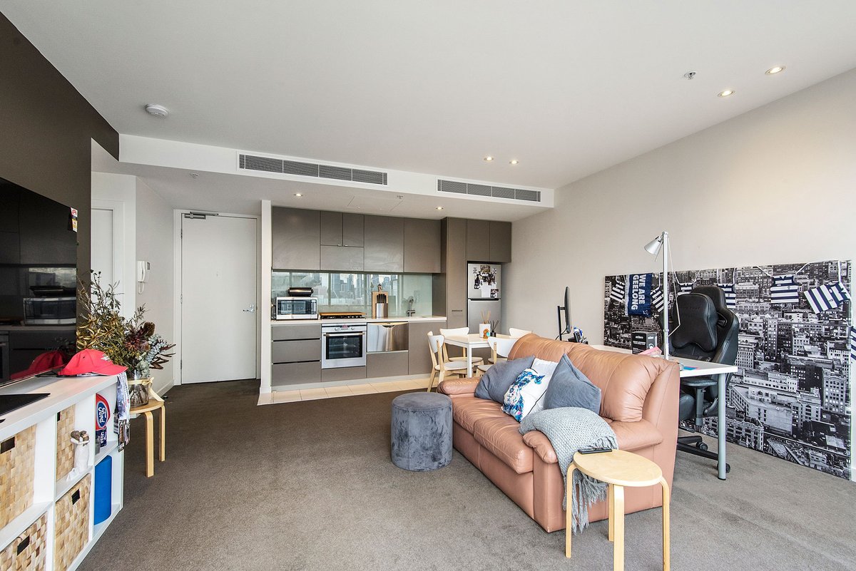 902 / 55 Queens Road MELBOURNE - Residential for sale