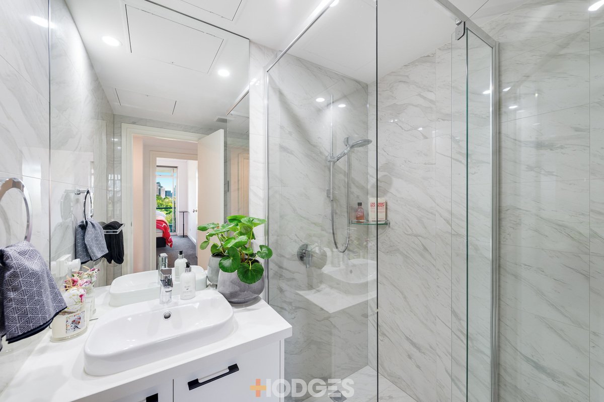 905 / 469 St Kilda Road Melbourne - Residential for sale