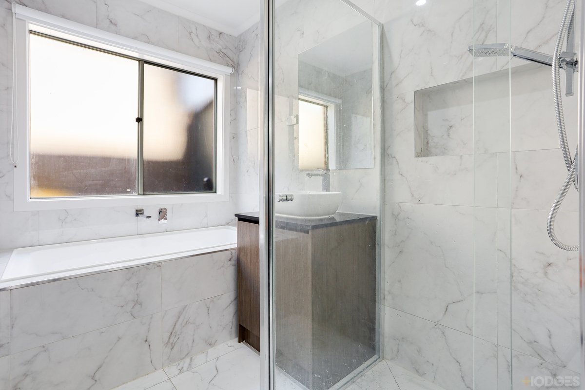 91 Abbeygate Drive Werribee - Residential for sale