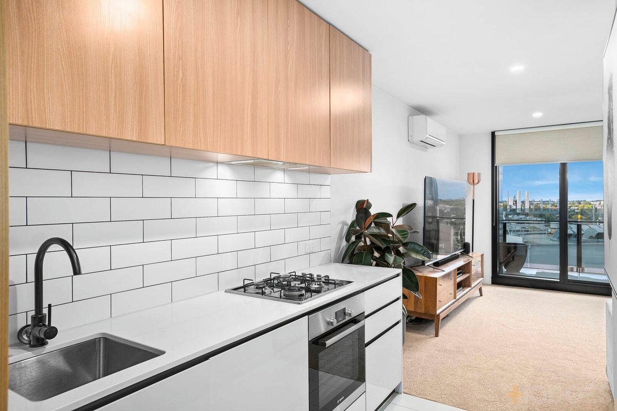 910 / 6 Station Street Moorabbin - Residential for sale