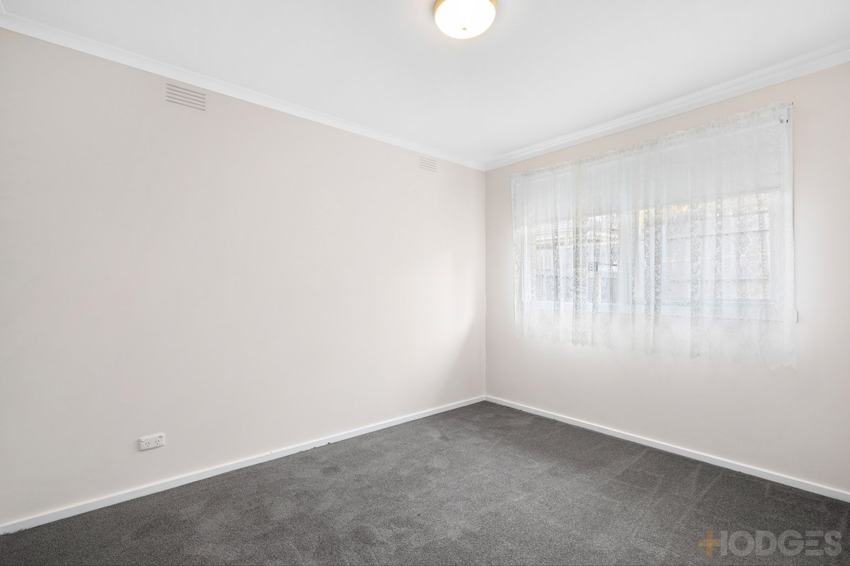 9 / 143 Weatherall Road Cheltenham - Residential for sale