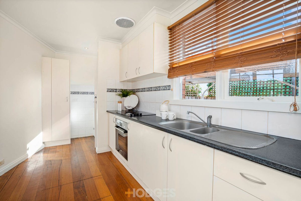 9 / 15 Lilian Court Beaumaris - Residential for sale