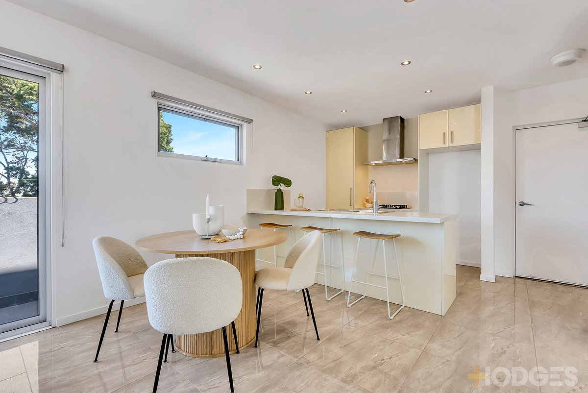 9 / 152 Balcombe Road Mentone - Residential for sale
