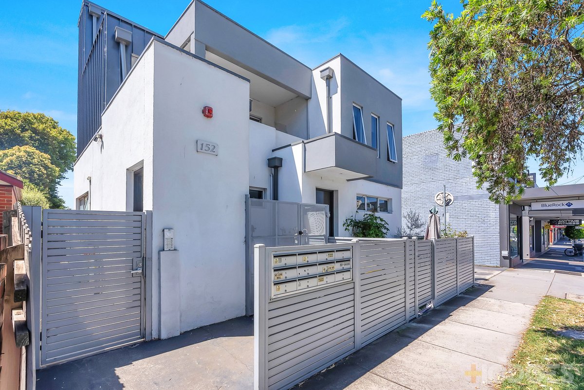 9 / 152 Balcombe Road Mentone - Residential for sale