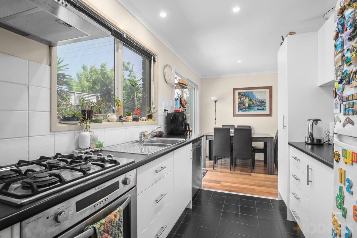 9 / 161-162 Nepean Highway Seaford - Residential for sale