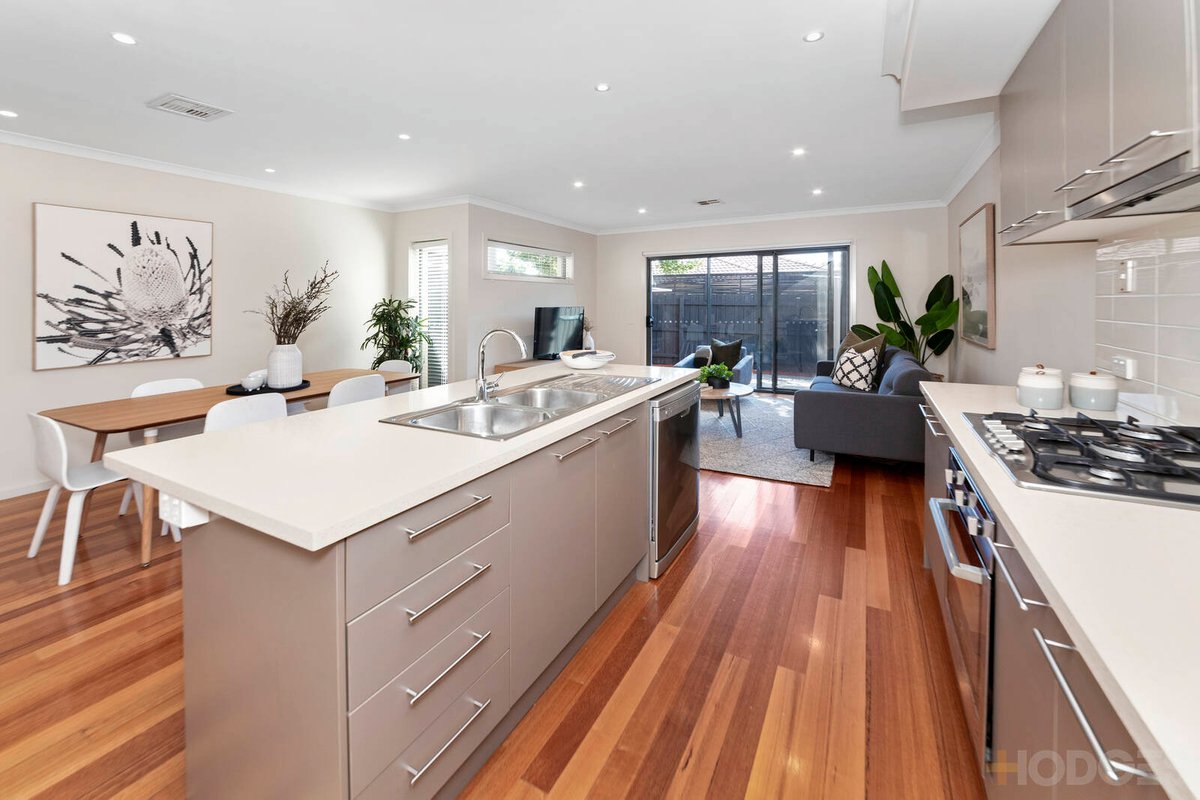 9 / 2-4 Faulkner Street Bentleigh - Residential for sale