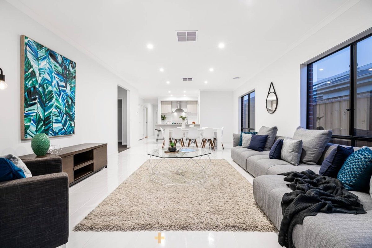 92 Anniversary Avenue Wyndham Vale - Residential for sale