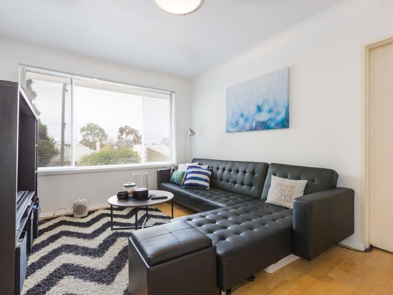 9 / 21 Bellairs Avenue SEDDON - Residential for sale