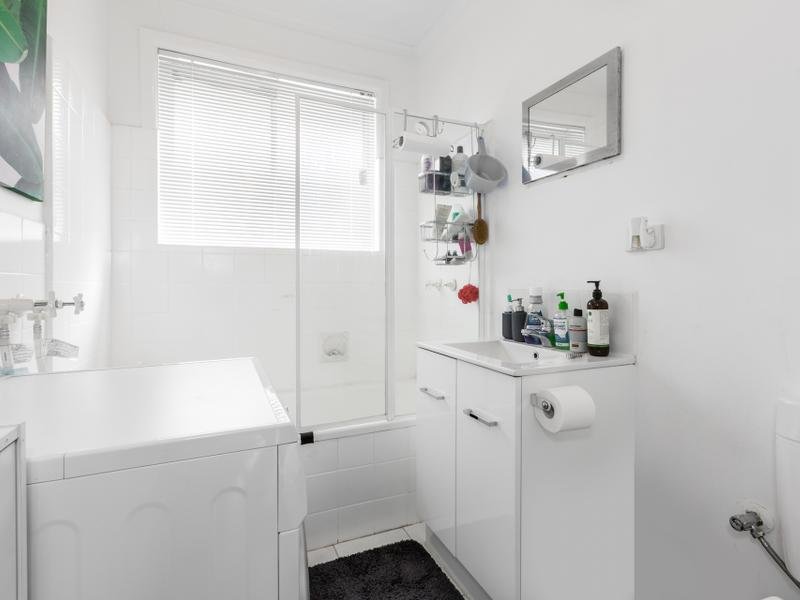 9 / 21 Bellairs Avenue SEDDON - Residential for sale