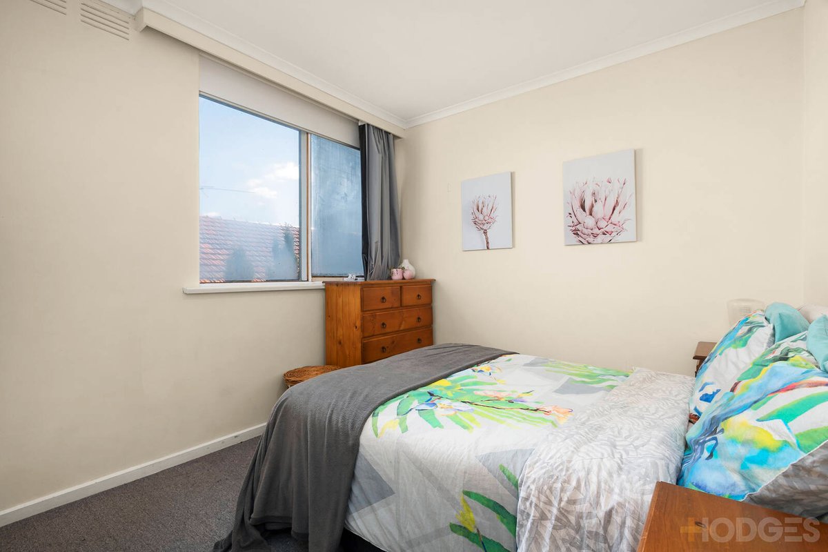 9 / 211 Brighton Road Elwood - Residential for sale