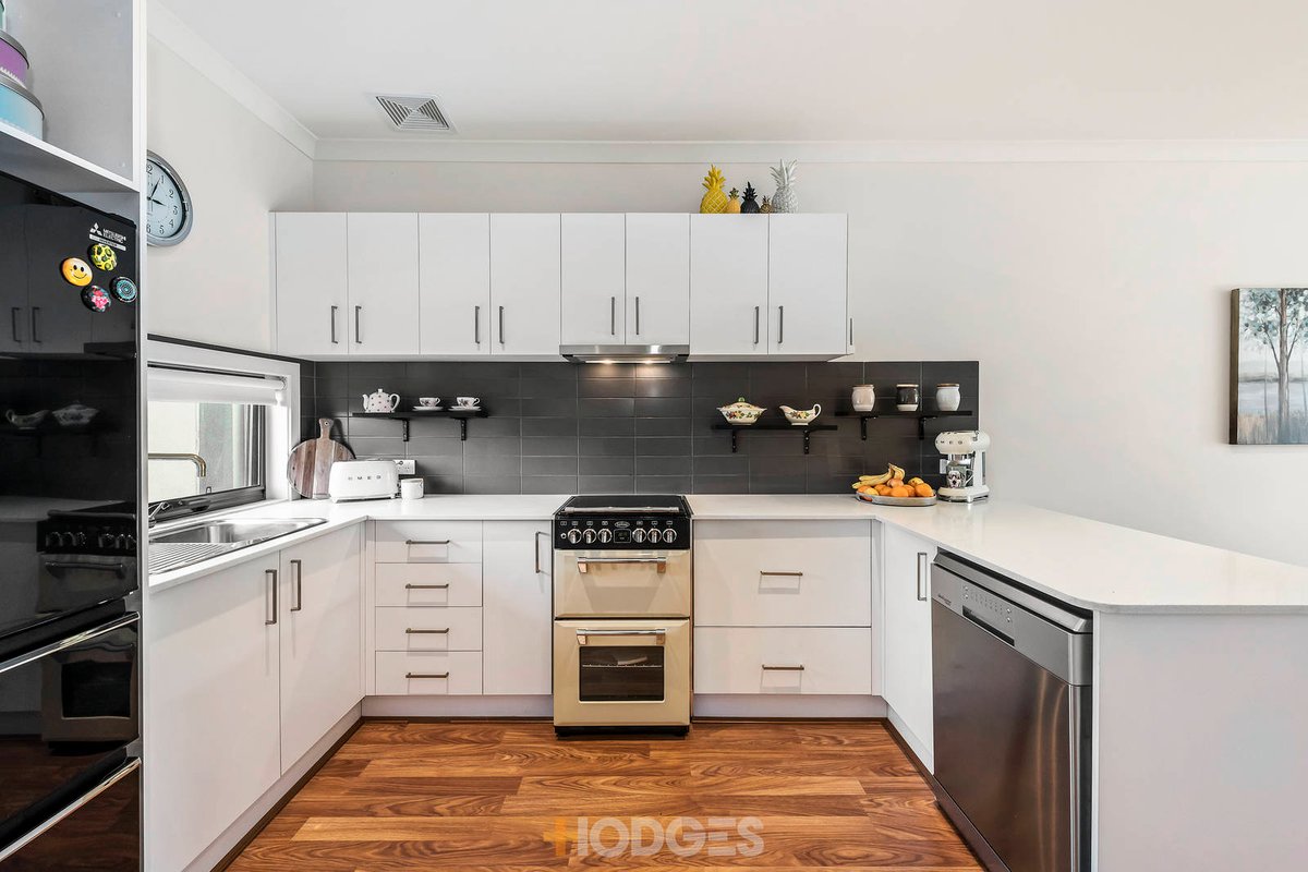 9 / 235 Wickham Road Moorabbin - Residential for sale