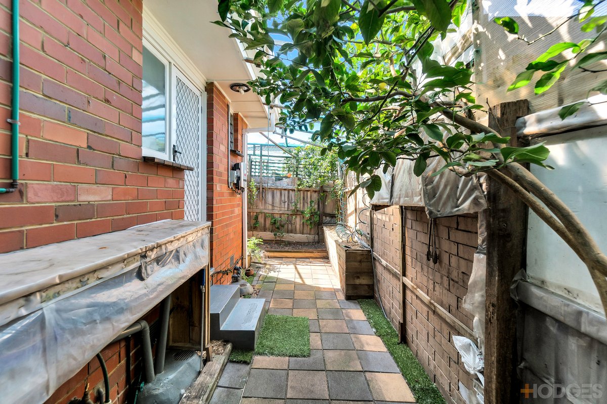 9 / 2b Latrobe Street Mentone - Residential for sale