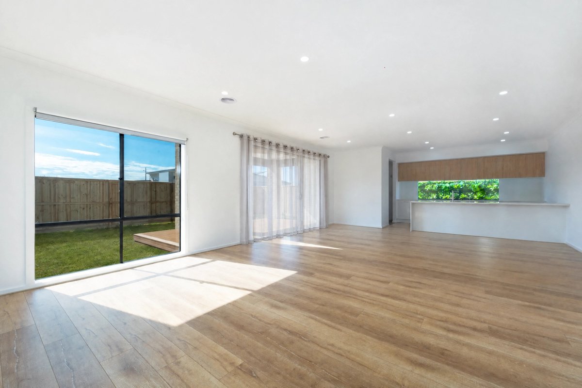 93 Oakdean Blvd Ocean Grove - Residential for lease