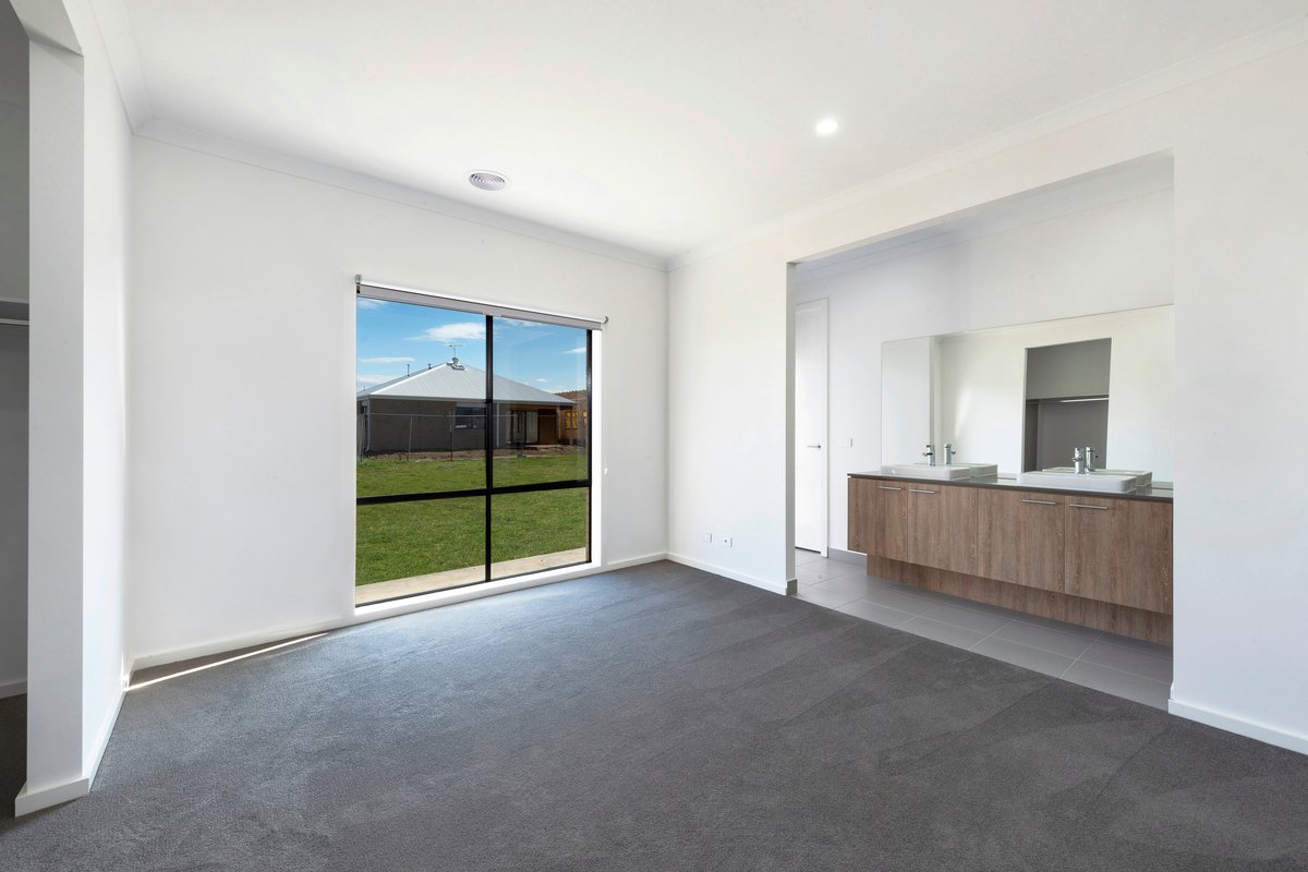 93 Oakdean Blvd Ocean Grove - Residential for lease
