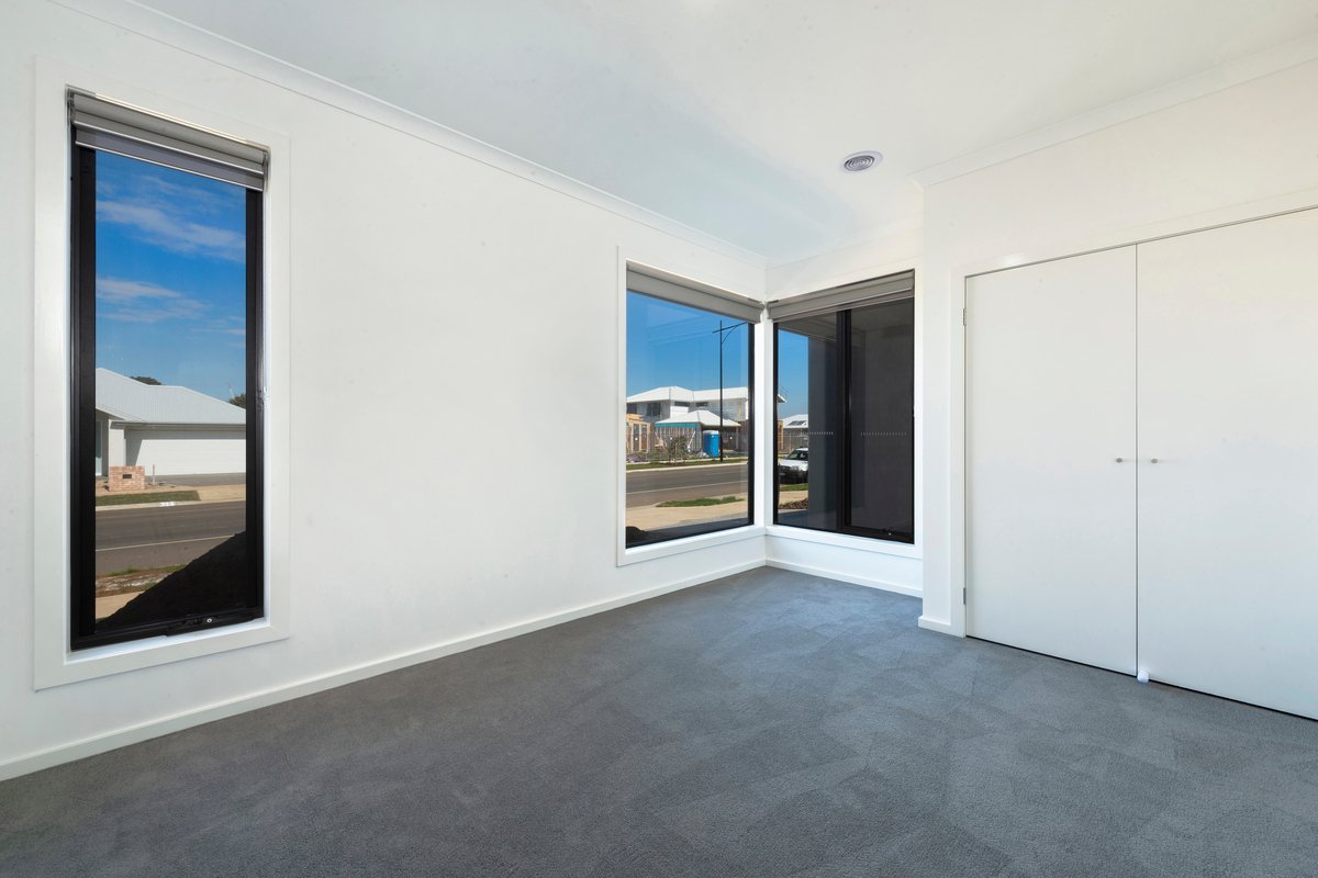 93 Oakdean Blvd Ocean Grove - Residential for lease