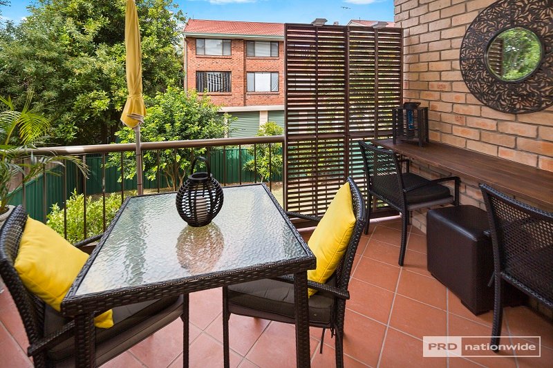 9/33 Whiting Street, LABRADOR QLD 4215