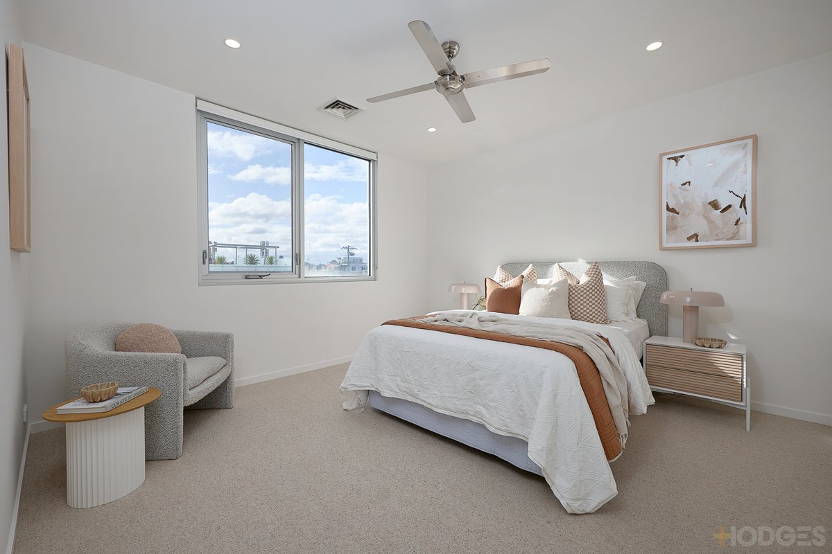 9 / 35 Willis Street Hampton - Residential for sale