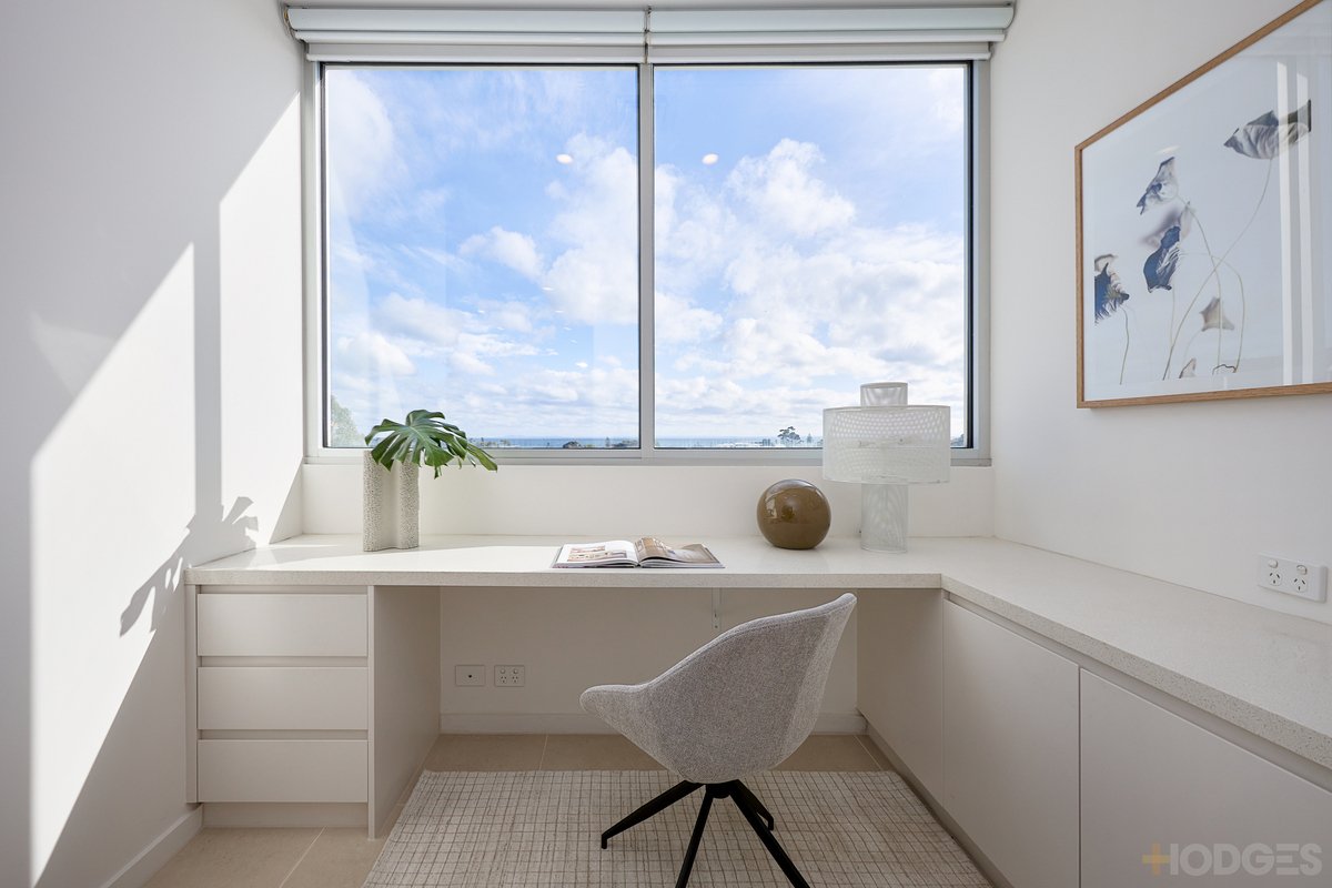 9 / 35 Willis Street Hampton - Residential for sale