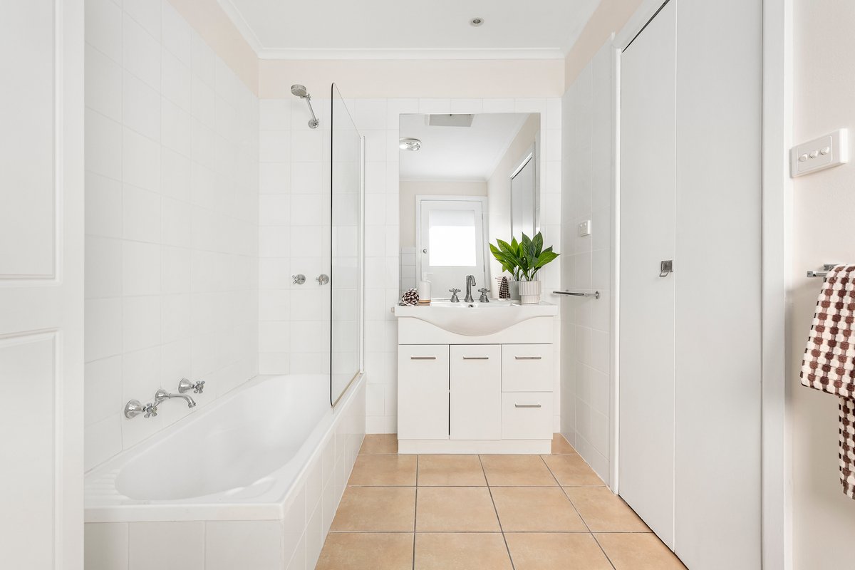 9 / 39 Milan Street Mentone - Residential for sale