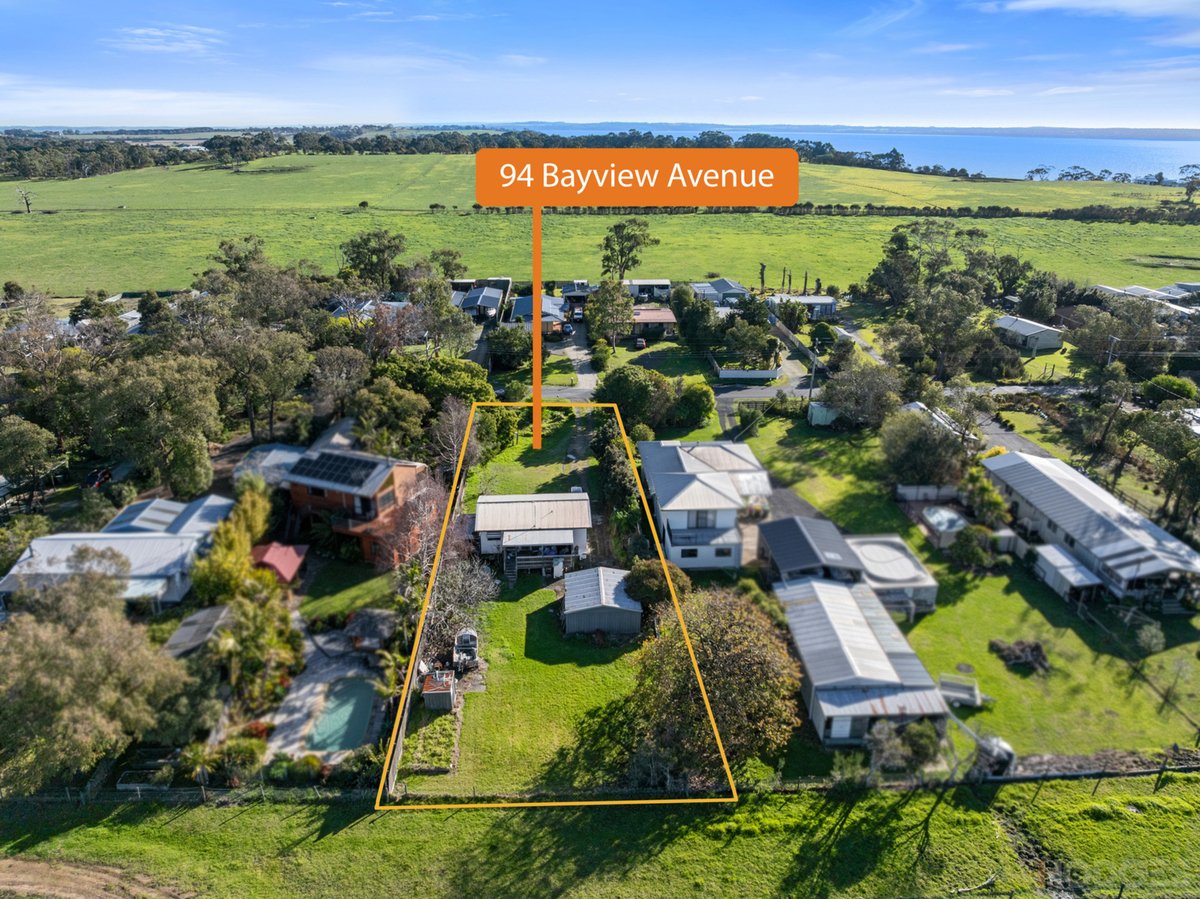 94 Bayview Avenue Tenby Point - Residential for sale