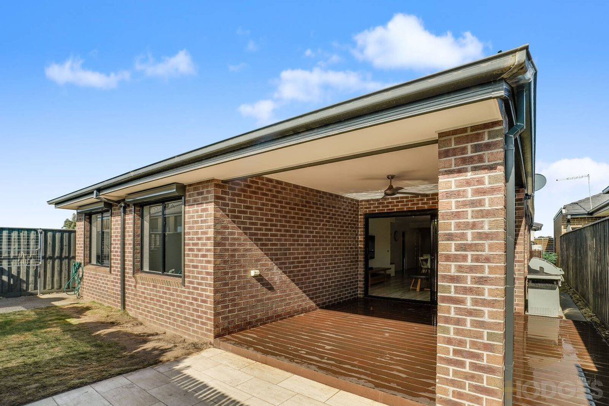 95 Coldstream Avenue Werribee - Residential for sale
