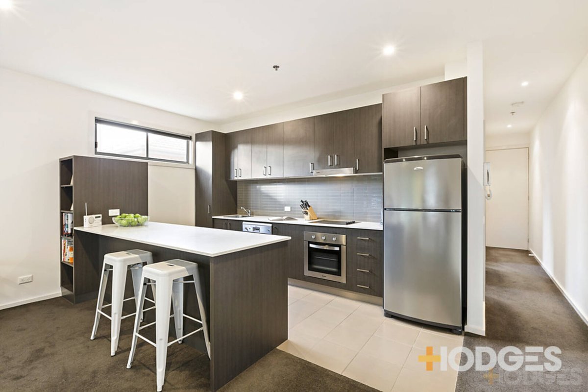 9 / 5 Lewisham Road Windsor - Residential for sale