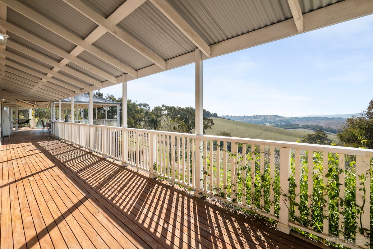 95 Scanlons Road Wandong - Residential for sale