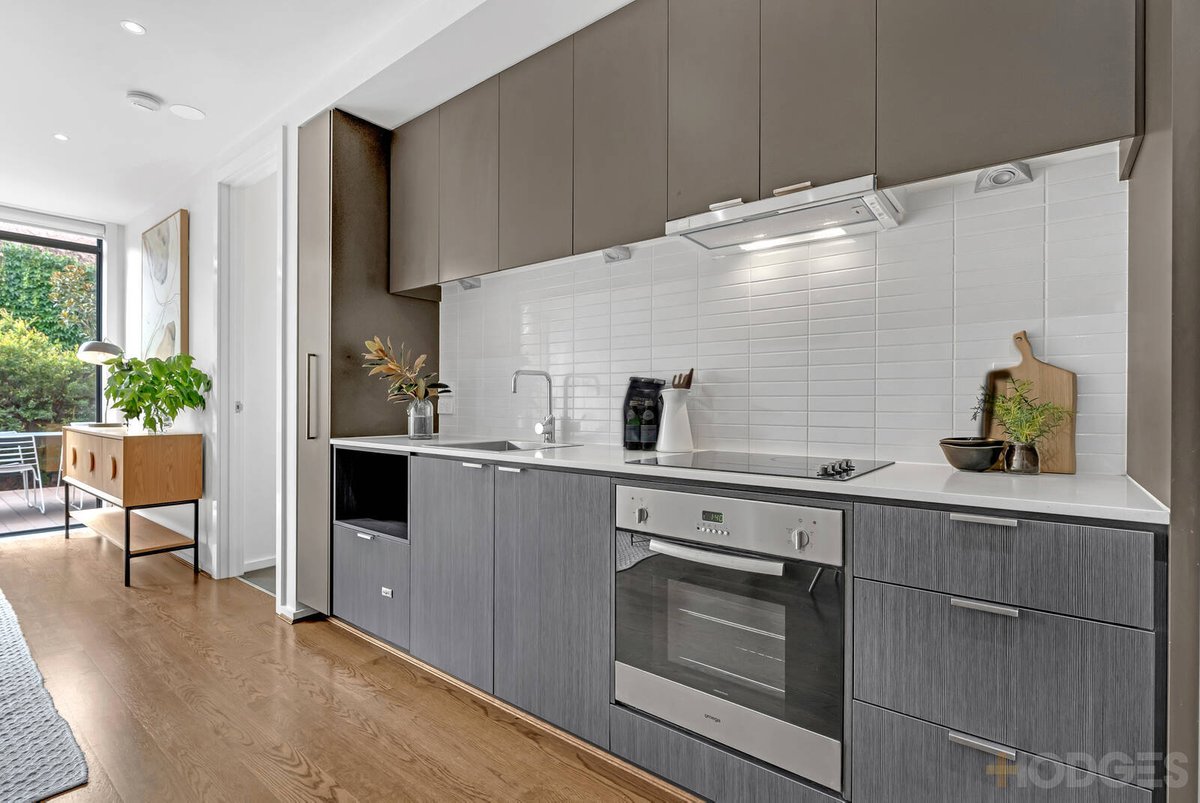 9 / 573 Glen Huntly Road Elsternwick - Residential for sale