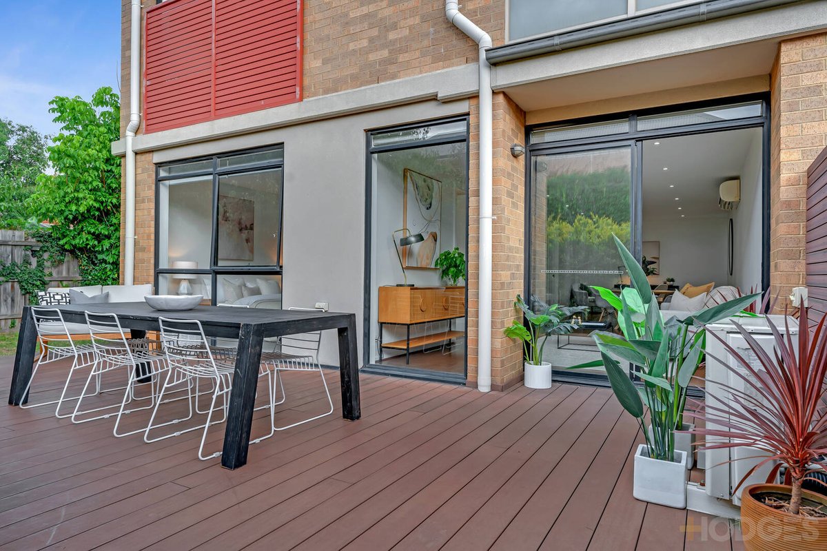 9 / 573 Glen Huntly Road Elsternwick - Residential for sale