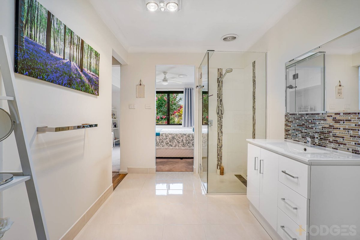 9 / 66 Duncans Road Werribee - Residential for sale