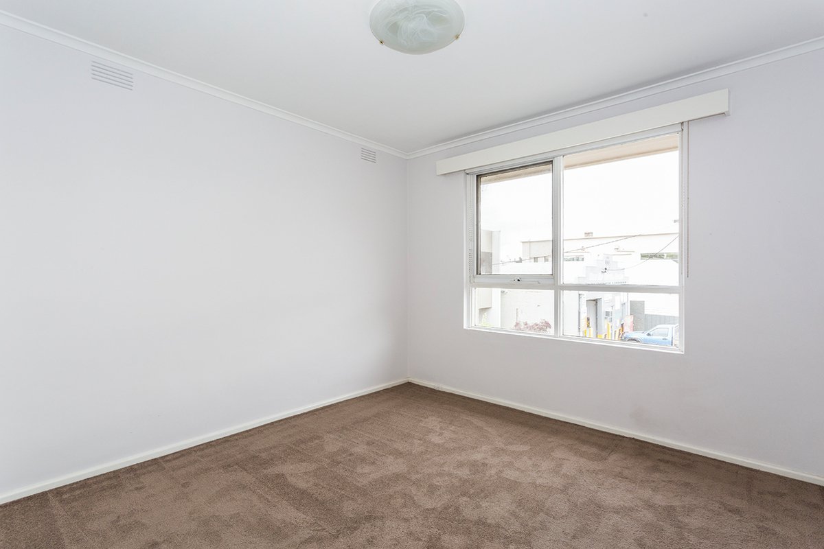 9 / 7 Railway Avenue ARMADALE - Residential for lease
