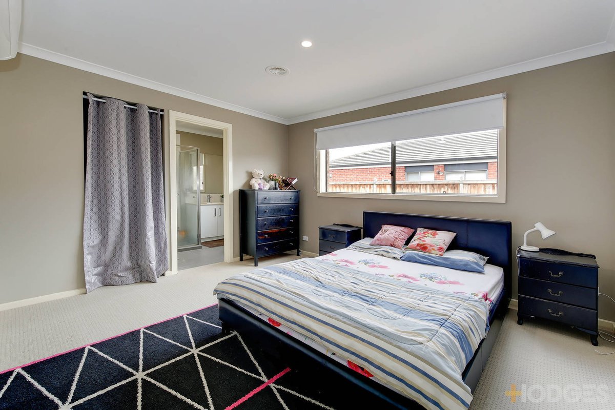 98 Chapman Drive Wyndham Vale - Residential for sale