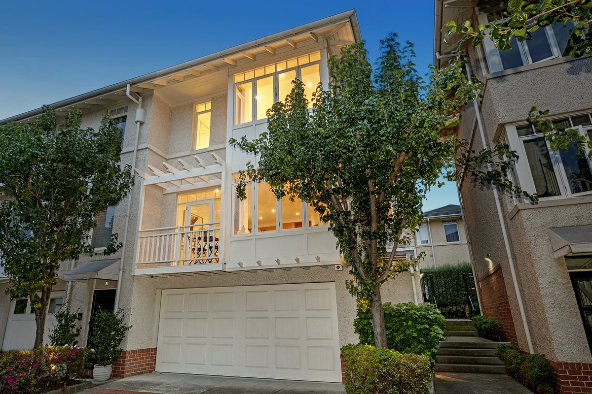 98 Esplanade West Port Melbourne - Residential for sale