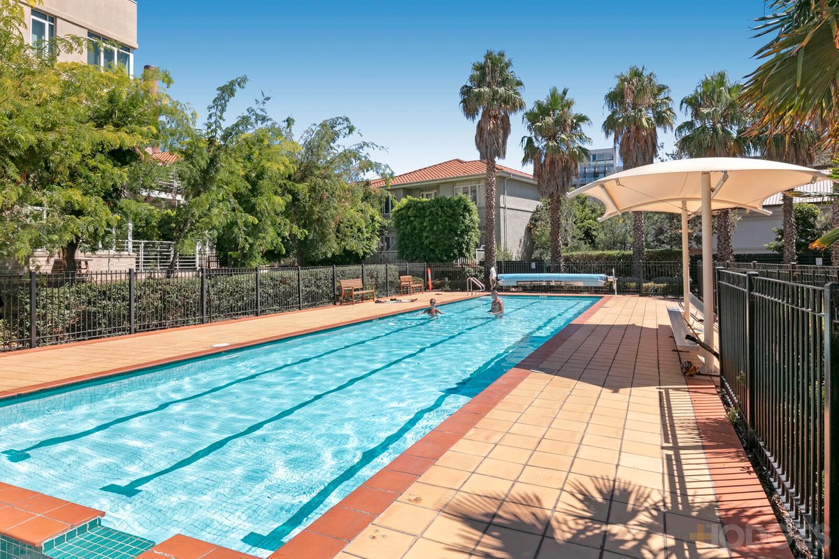 98 Esplanade West Port Melbourne - Residential for sale