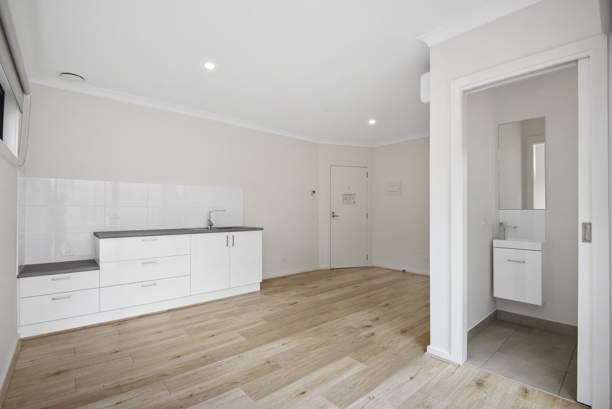 99 Beach Street FRANKSTON - Residential for sale