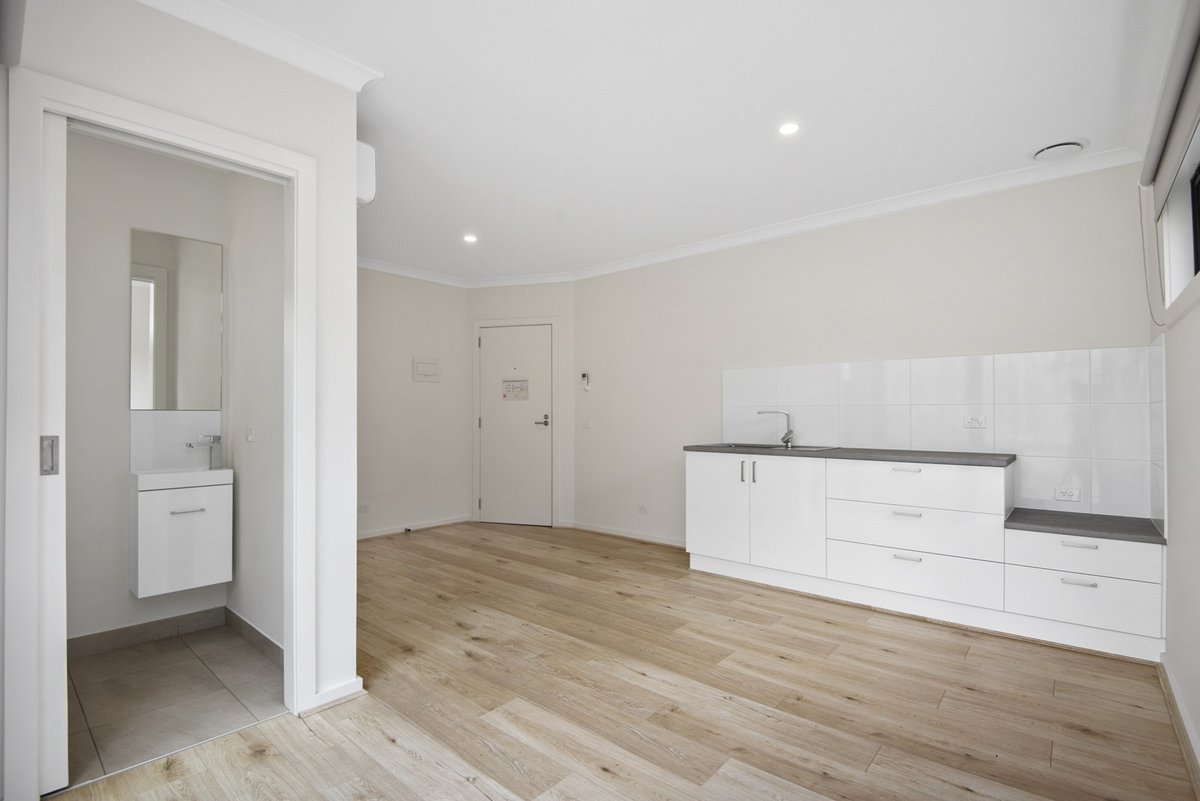 99 Beach Street FRANKSTON - Residential for sale