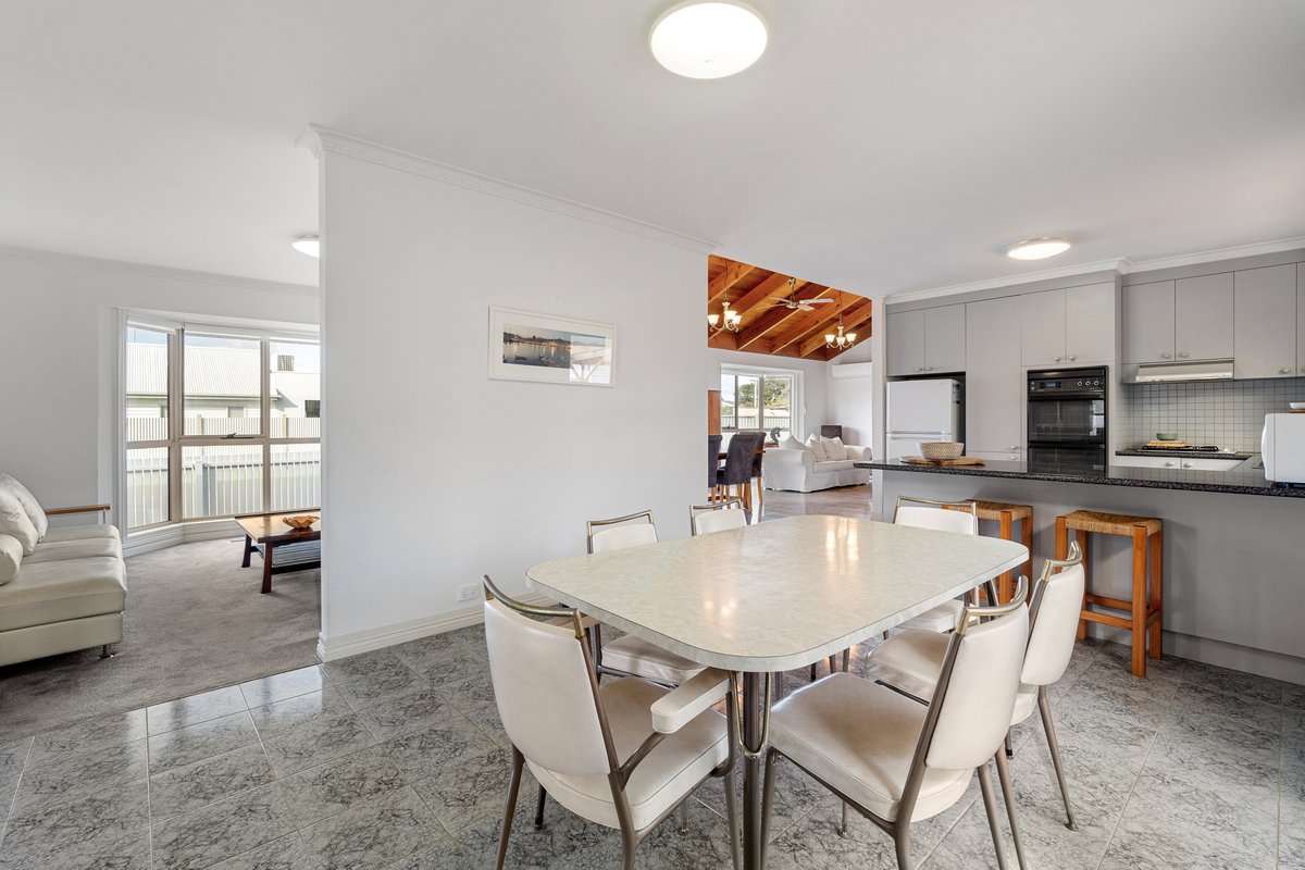 99 Russell Street TOOTGAROOK - Residential for sale