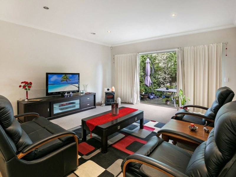 9A Seaview Avenue MORNINGTON - Residential for sale