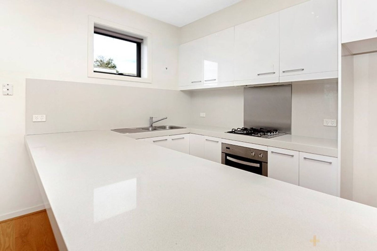 Apt 18 / 3 Evergreen Circuit Cheltenham - Residential for sale