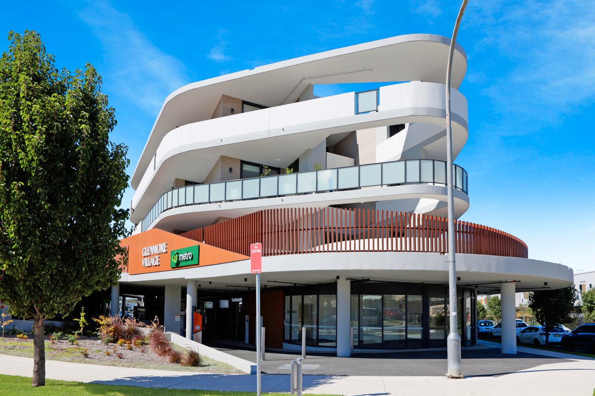 B301/90-98 Glenmore Ridge Drive, GLENMORE PARK NSW 2745