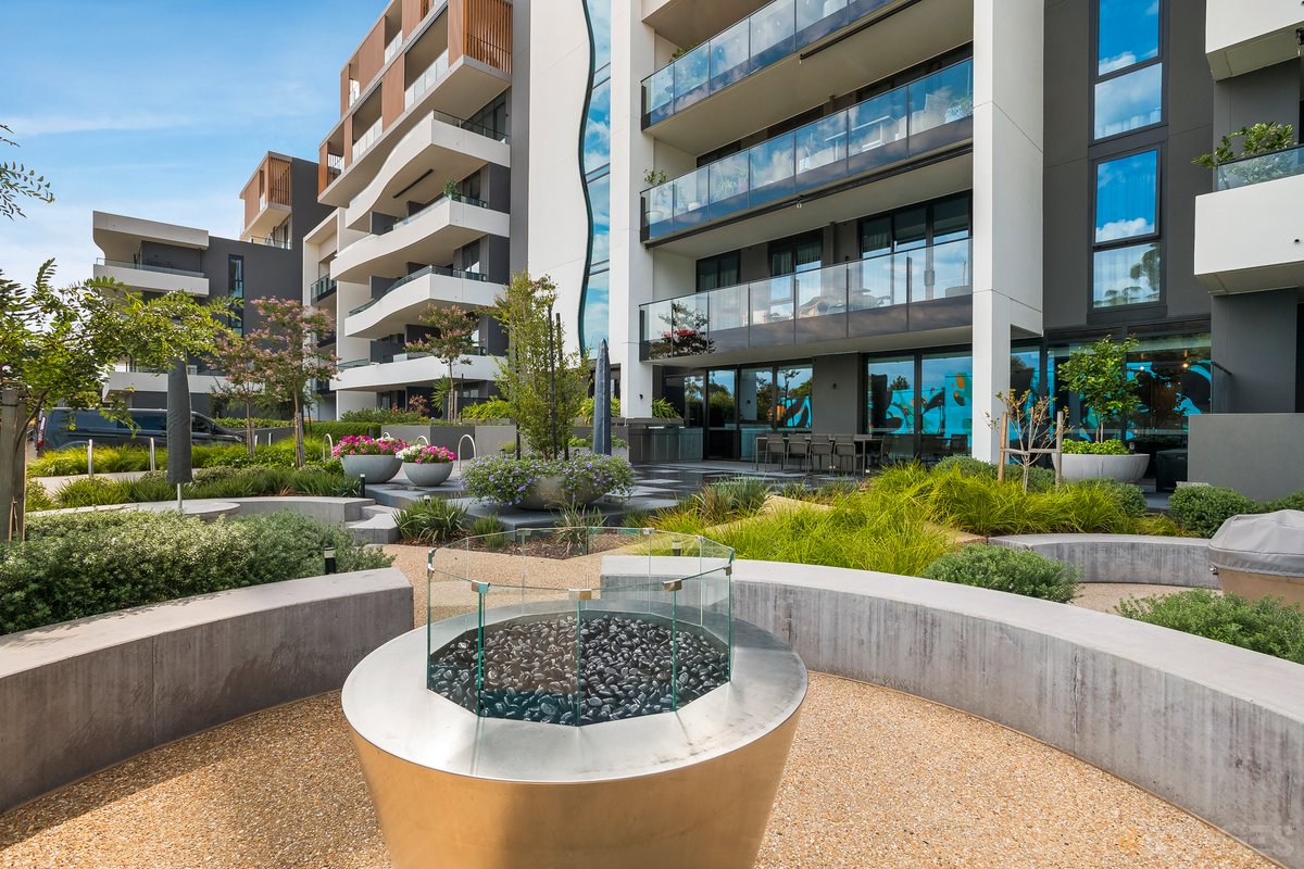 G01 / 216 Bay Road Sandringham - Residential for sale
