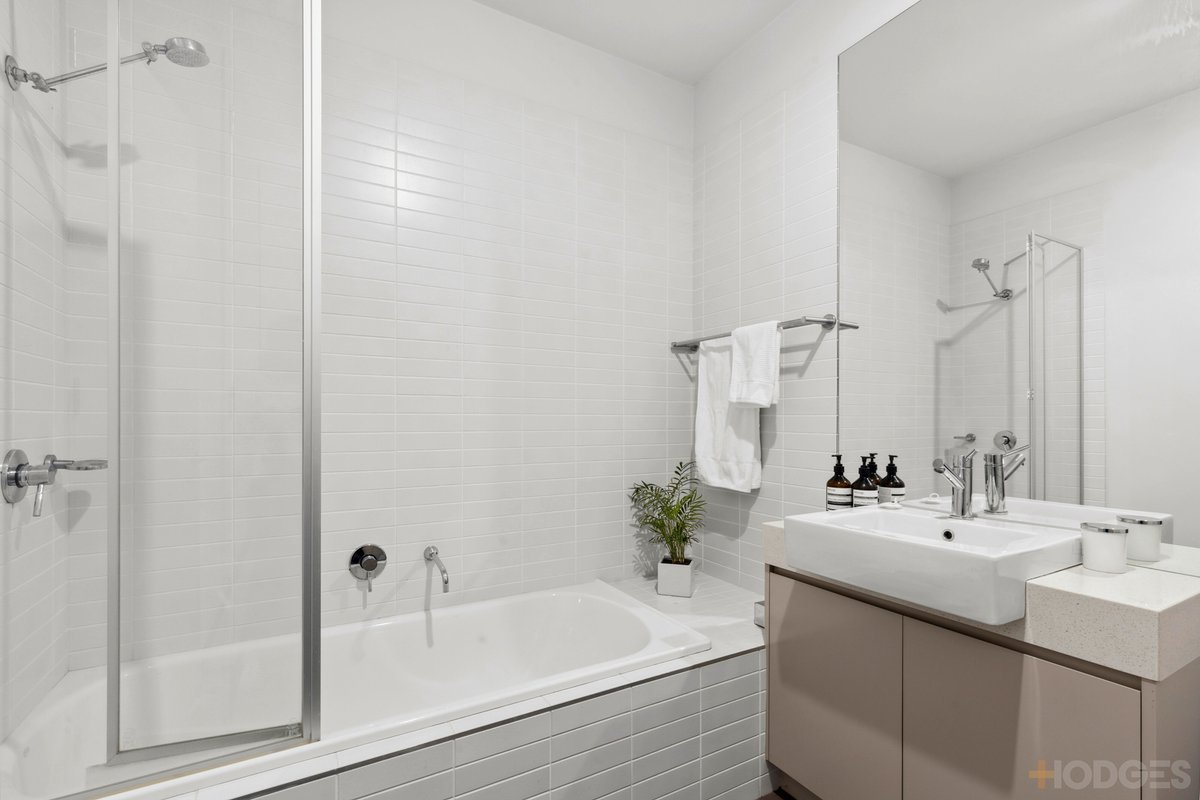Level 1, 1 / 53 Hitchcock Avenue Barwon Heads - Residential for sale